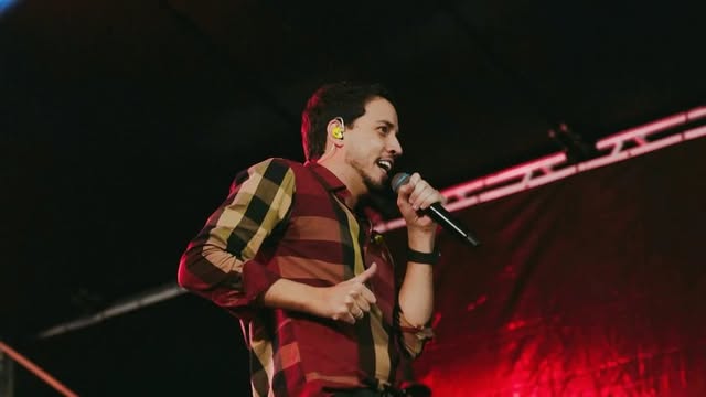 Apresentação cultural em Sanharó